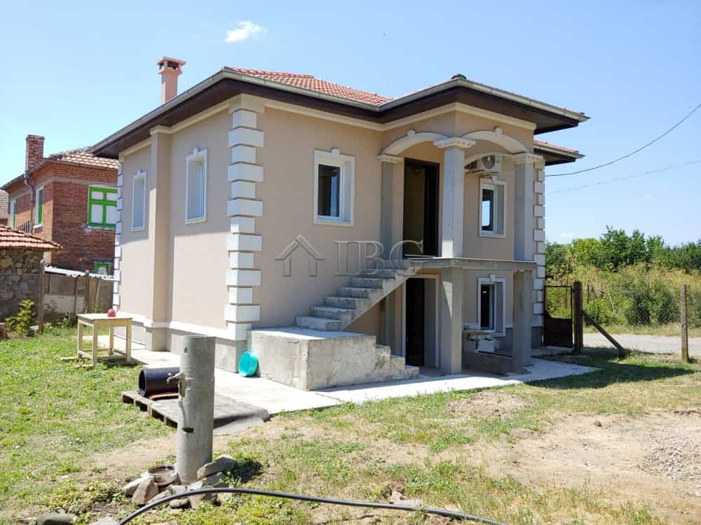 房子 在 Momina Tsarkva, 布爾加斯 11736578