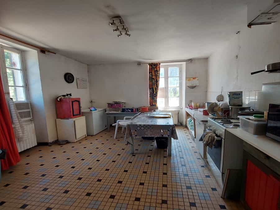 House in Razac-d'Eymet, Nouvelle-Aquitaine 11736654