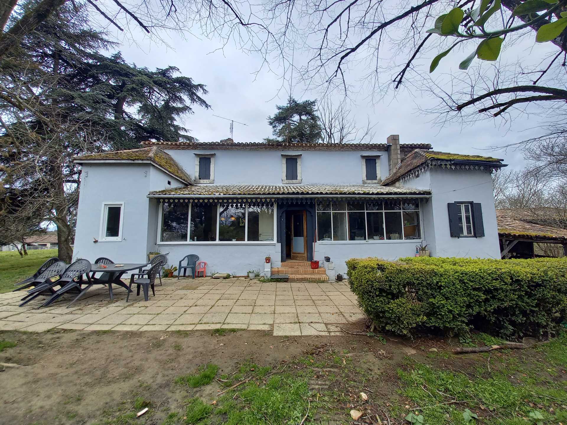 House in Monbahus, Nouvelle-Aquitaine 11736839