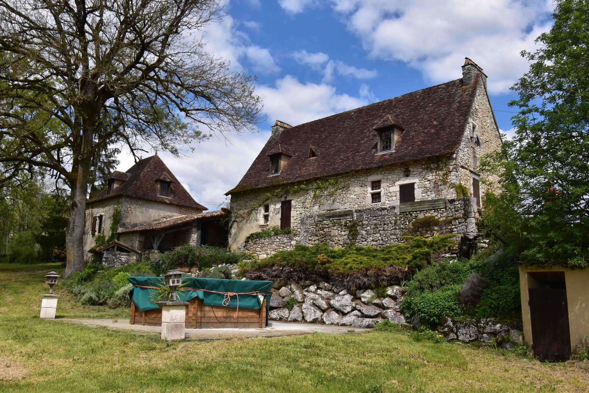 房子 在 Saint-Perdoux, Nouvelle-Aquitaine 11736851