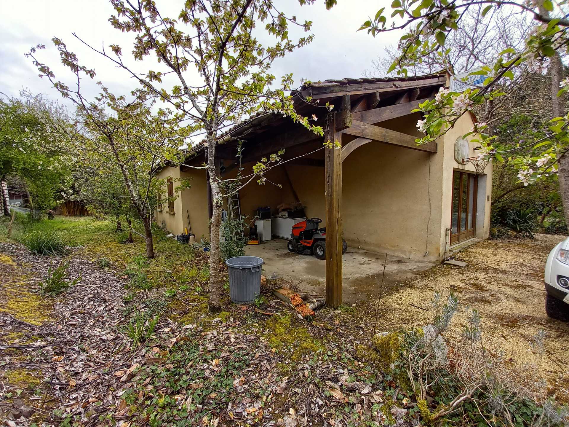 House in Bergerac, Nouvelle-Aquitaine 11736880