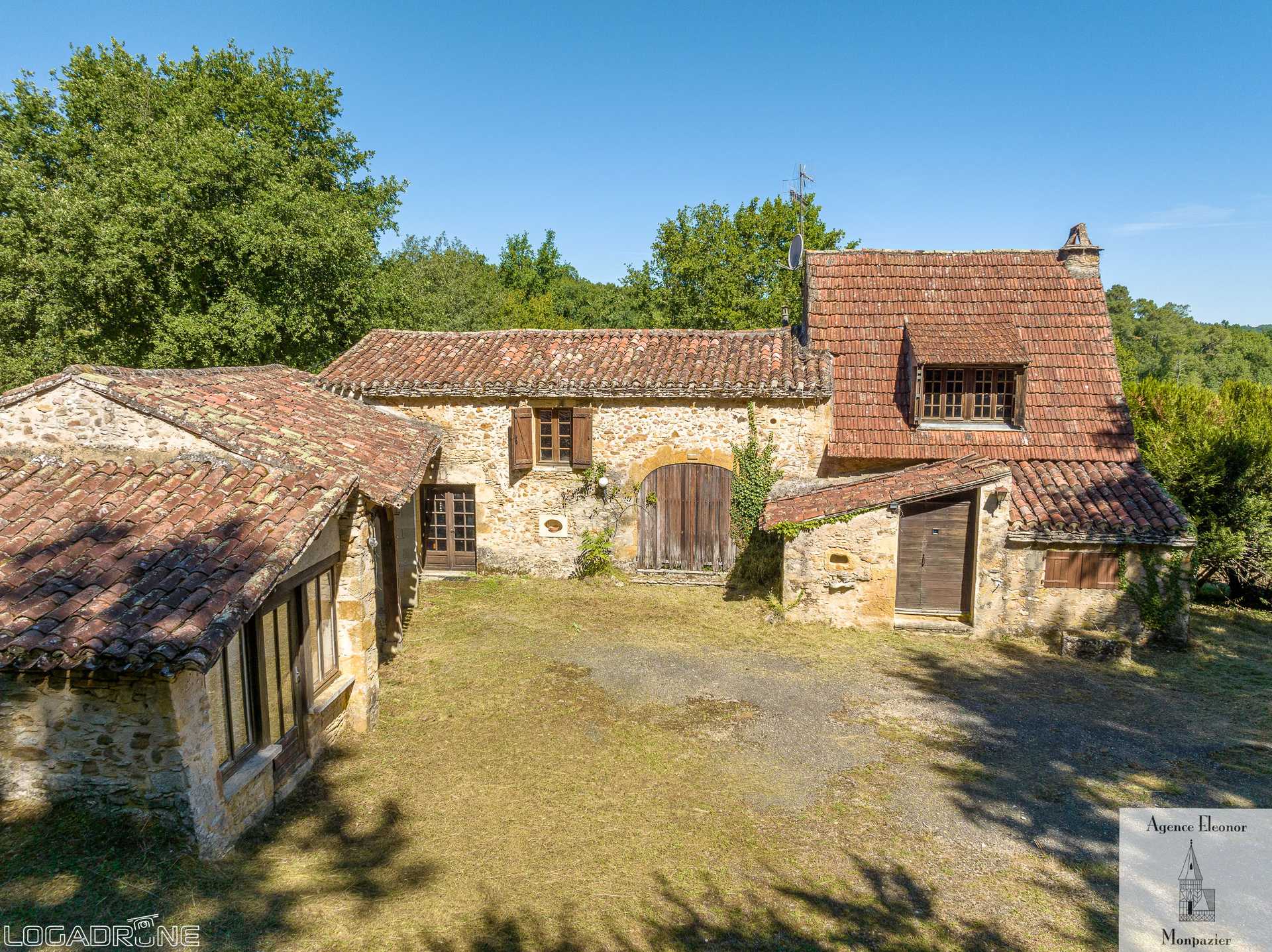 Casa nel Villefranche-du-Périgord, Nuova Aquitania 11736887