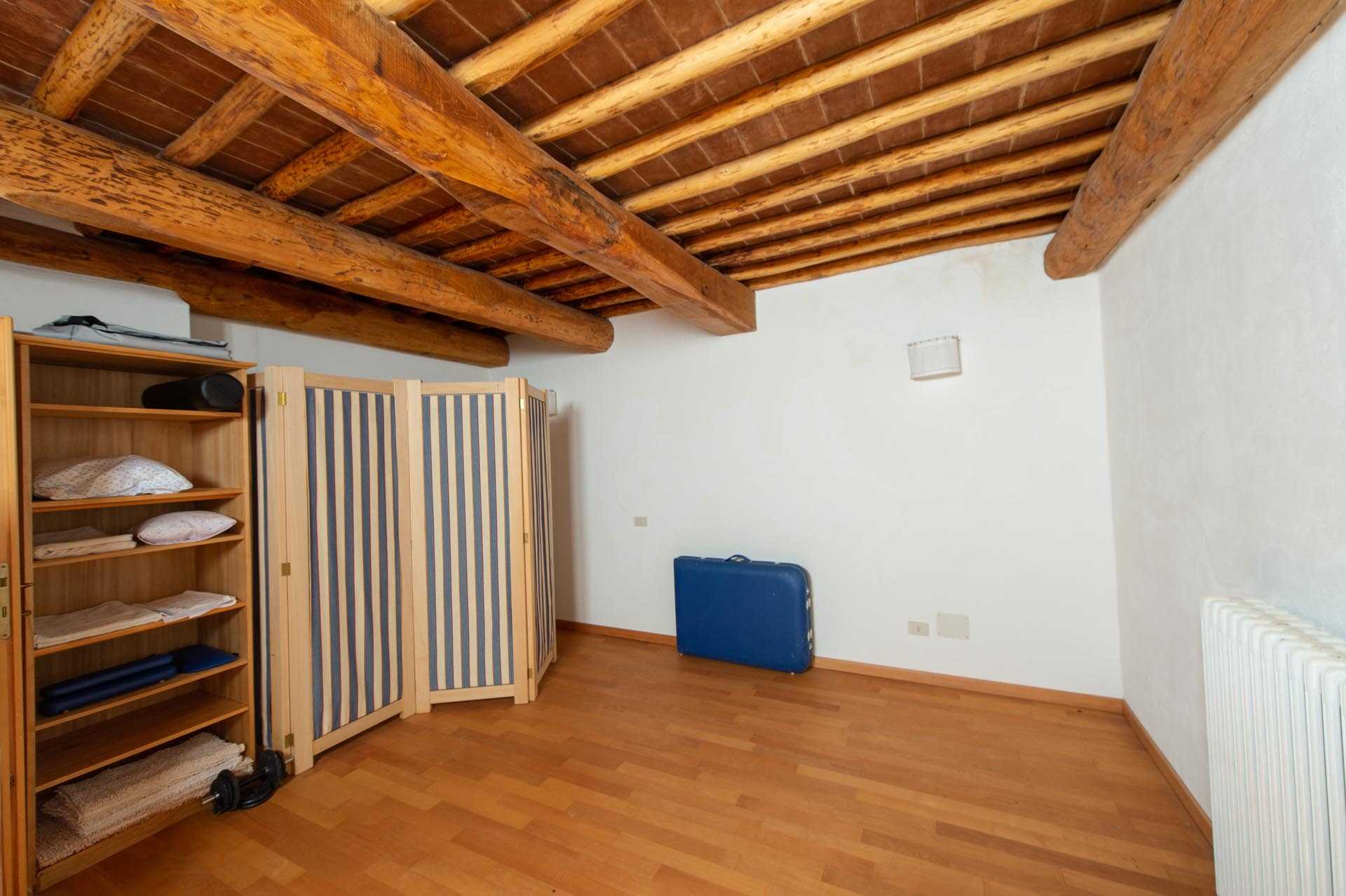 بيت في Gaiole in Chianti, Tuscany 11738072