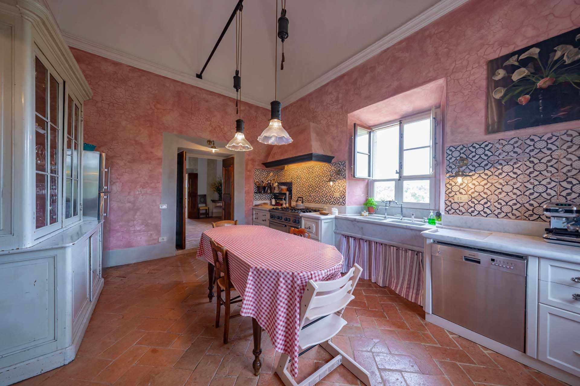 жилой дом в Gaiole in Chianti, Tuscany 11738095