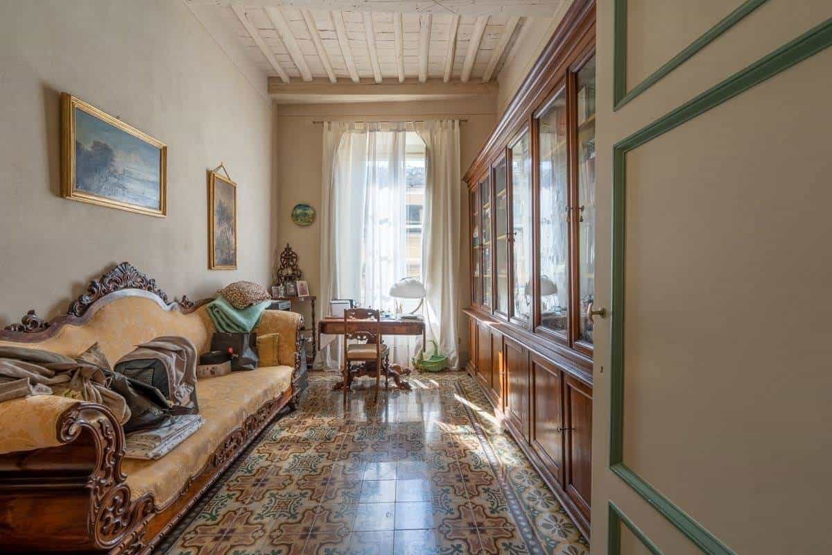 Condominium in Lucca, Tuscany 11738423
