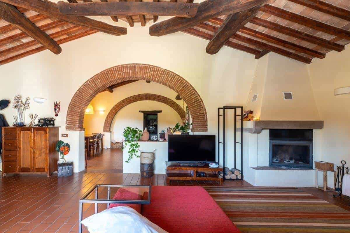 rumah dalam Calcinaia, Tuscany 11738424