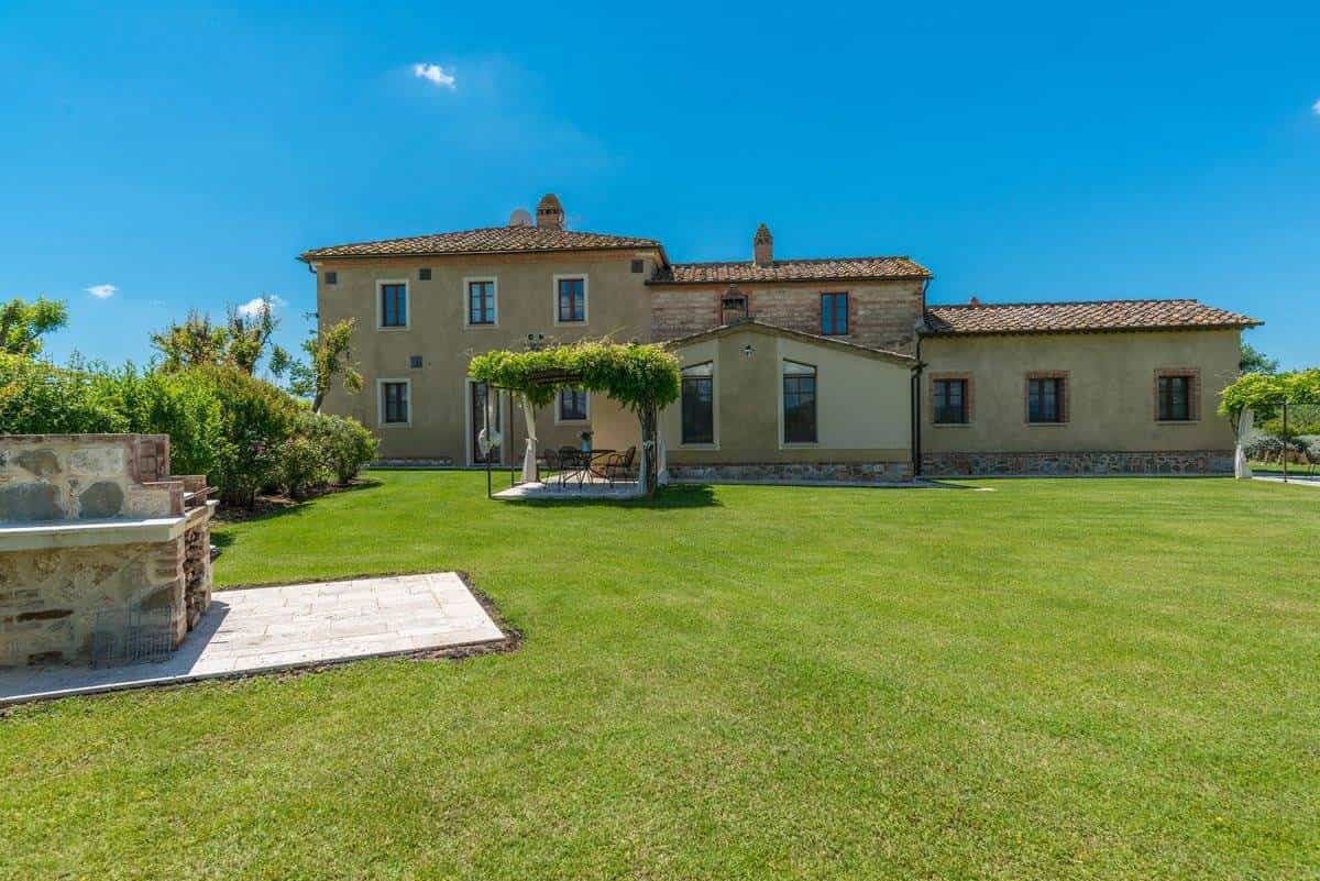 Huis in Asciano, Tuscany 11738461