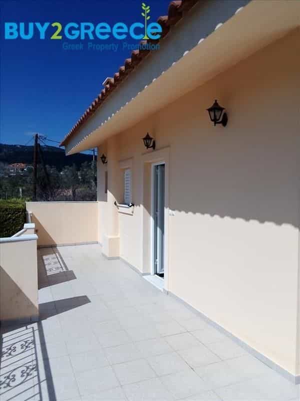 House in Messapia,  11738689