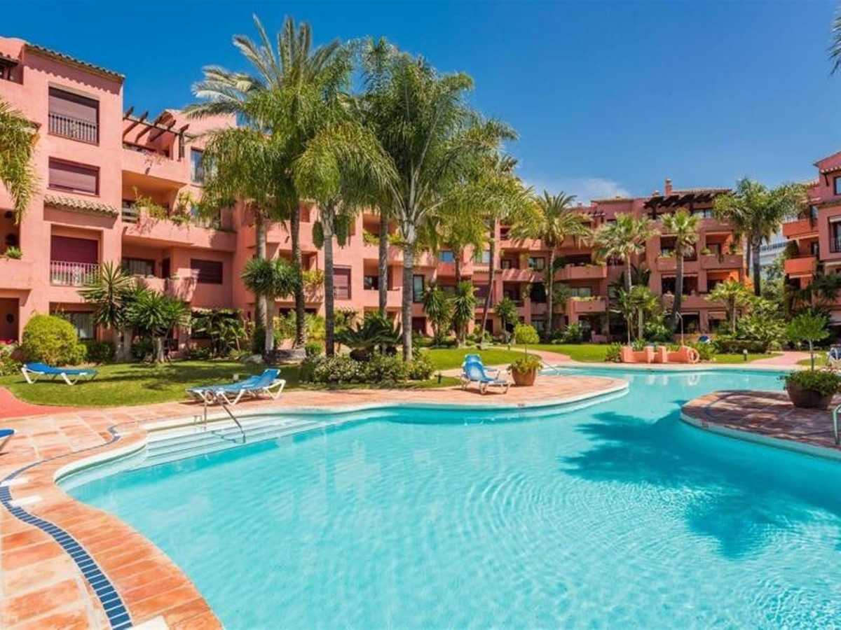 Condominium in Las Rosas, Canary Islands 11738827
