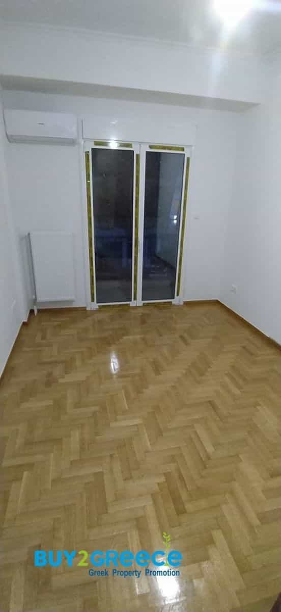 公寓 在 Zografou,  11738828