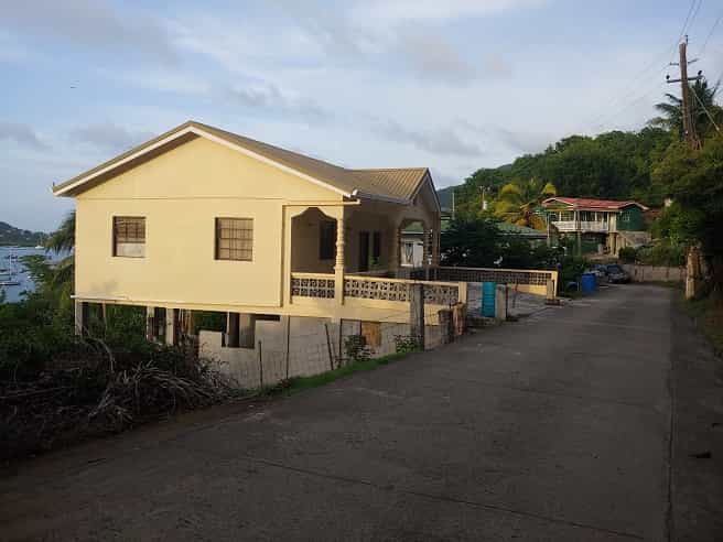 Dom w Hillsborough, Southern Grenadine Islands 11739624