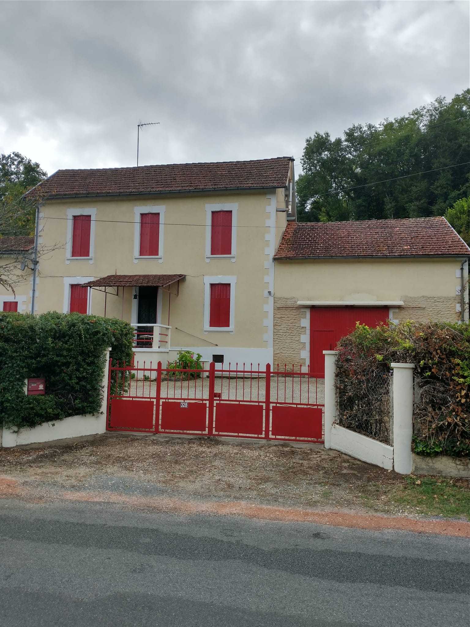 жилой дом в Saint-Germain-du-Salembre, Nouvelle-Aquitaine 11739658