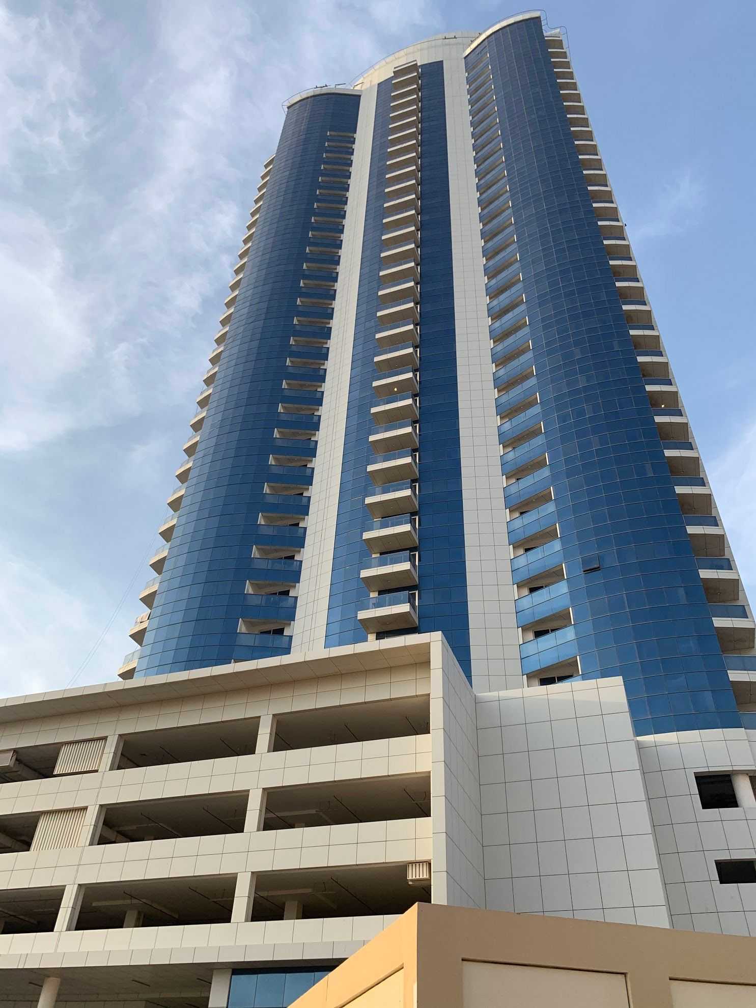 Condominium in Dubai, Dubayy 11739703