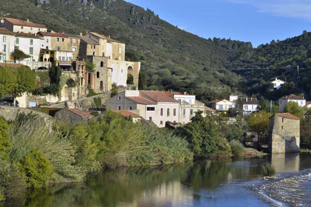Condominio en Roquebrun, Occitania 11739864