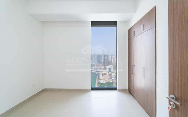 Condominium in Dubai, Dubayy 11740521