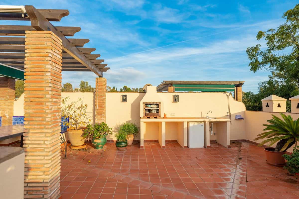 σπίτι σε Marbella, Andalucía 11741712