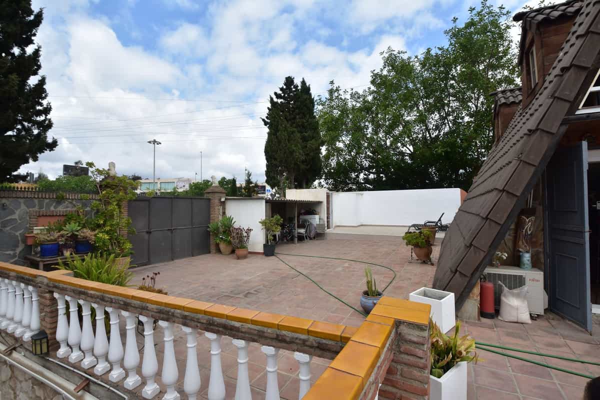 House in Fuengirola, Andalusia 11741850