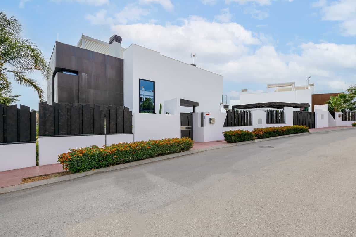 Huis in Estepona, Andalusië 11742944