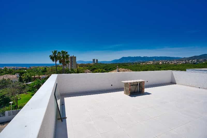 Casa nel Marbella, Andalusia 11742980