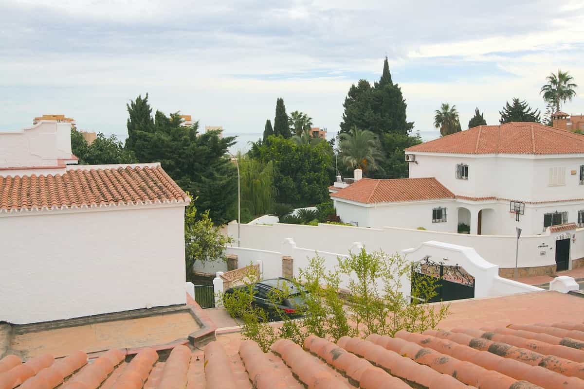 房子 在 Benalmádena, Andalucía 11743618