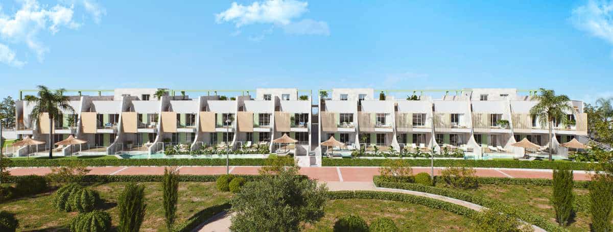 Condominium in Pilar de la Horadada, Valencian Community 11744432