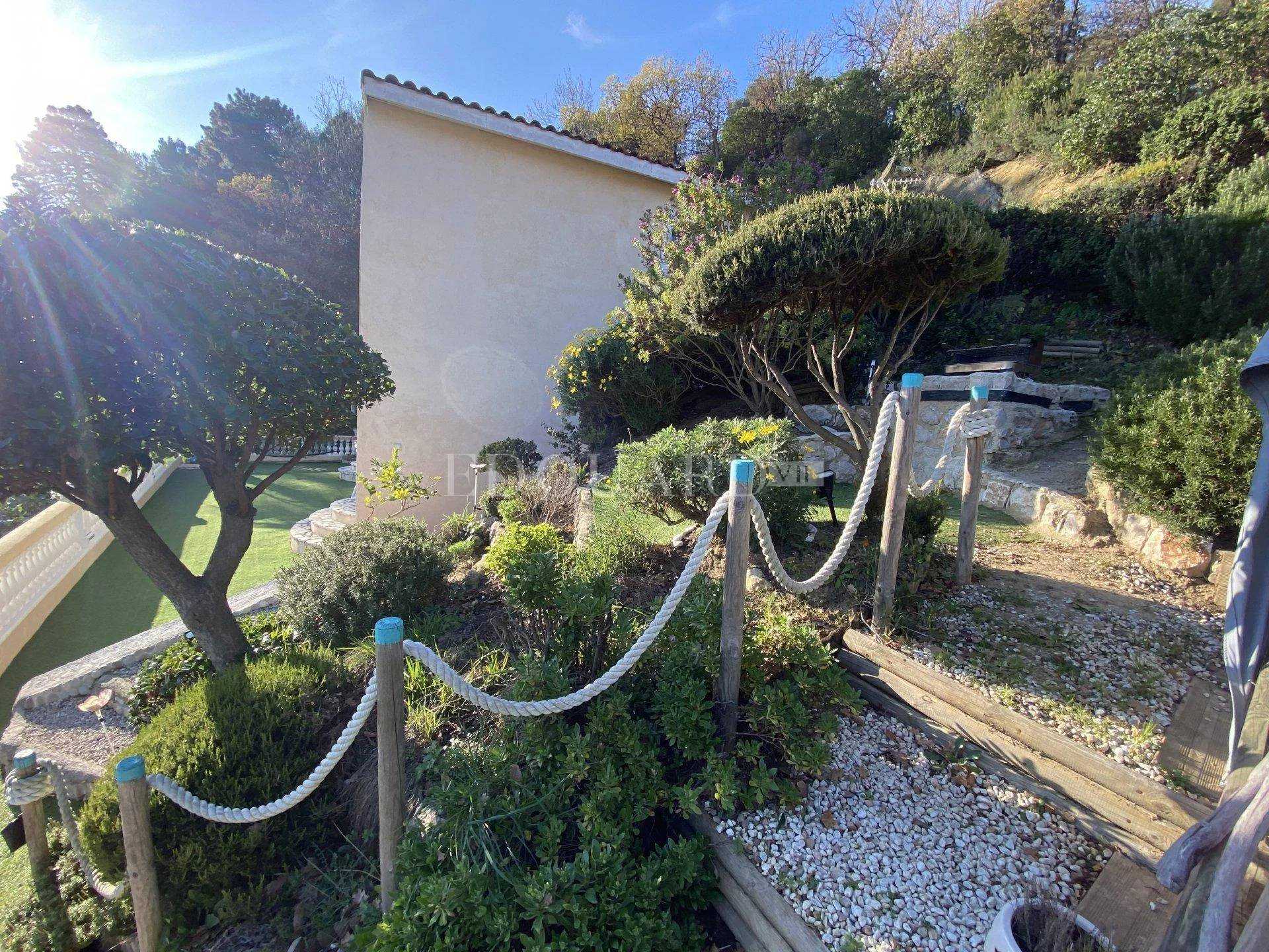 Huis in Auriol, Provence-Alpes-Côte d'Azur 11744853