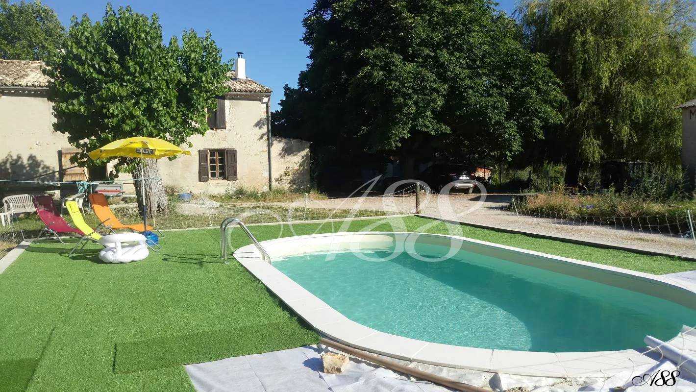 House in Banon, Provence-Alpes-Cote d'Azur 11745283