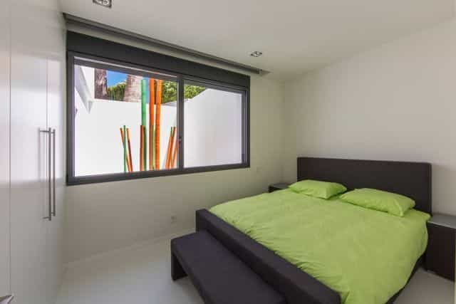 公寓 在 Moraira, Valencian Community 11745551