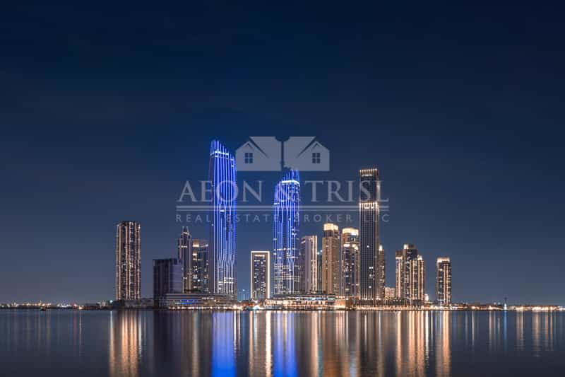 Condominium in Dubai, Dubayy 11745712