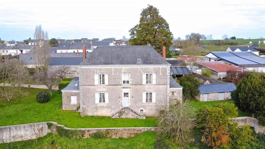 House in Angers, Pays de la Loire 11745847