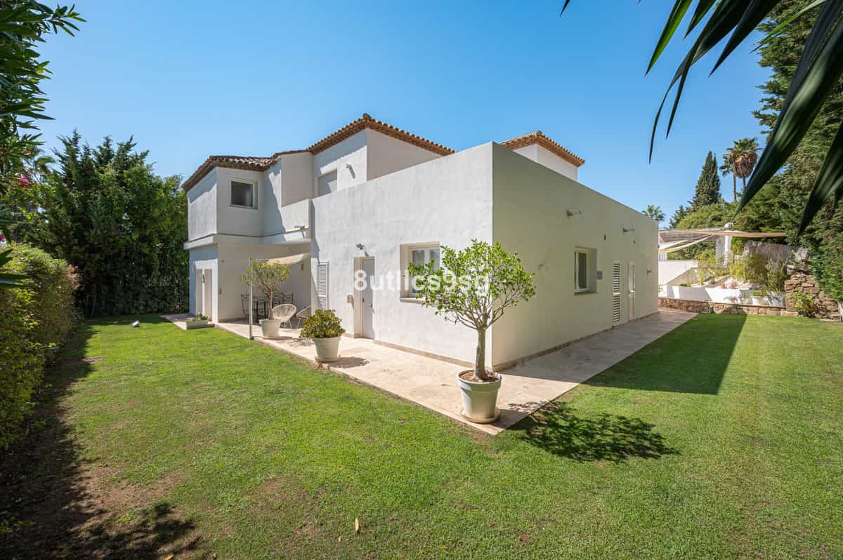 σπίτι σε Marbella, Andalucía 11746201