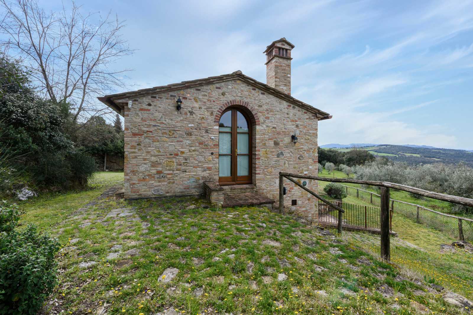 жилой дом в , Tuscany 11748769