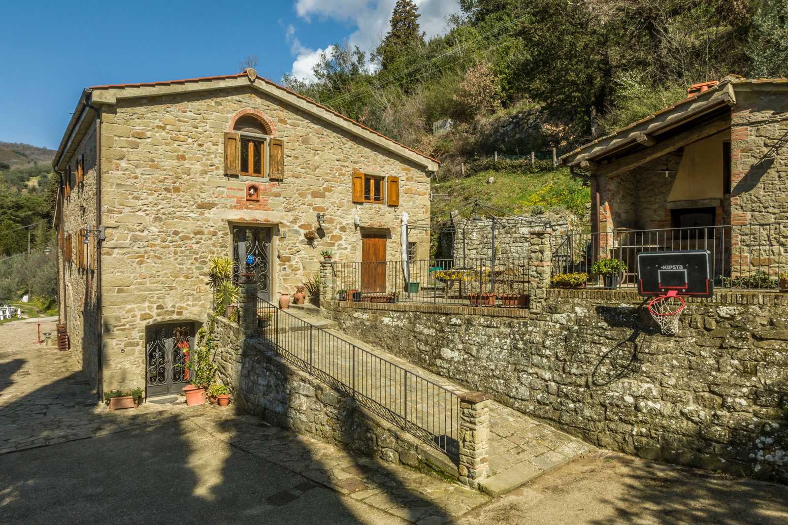 بيت في Loro Ciuffenna, Tuscany 11748793