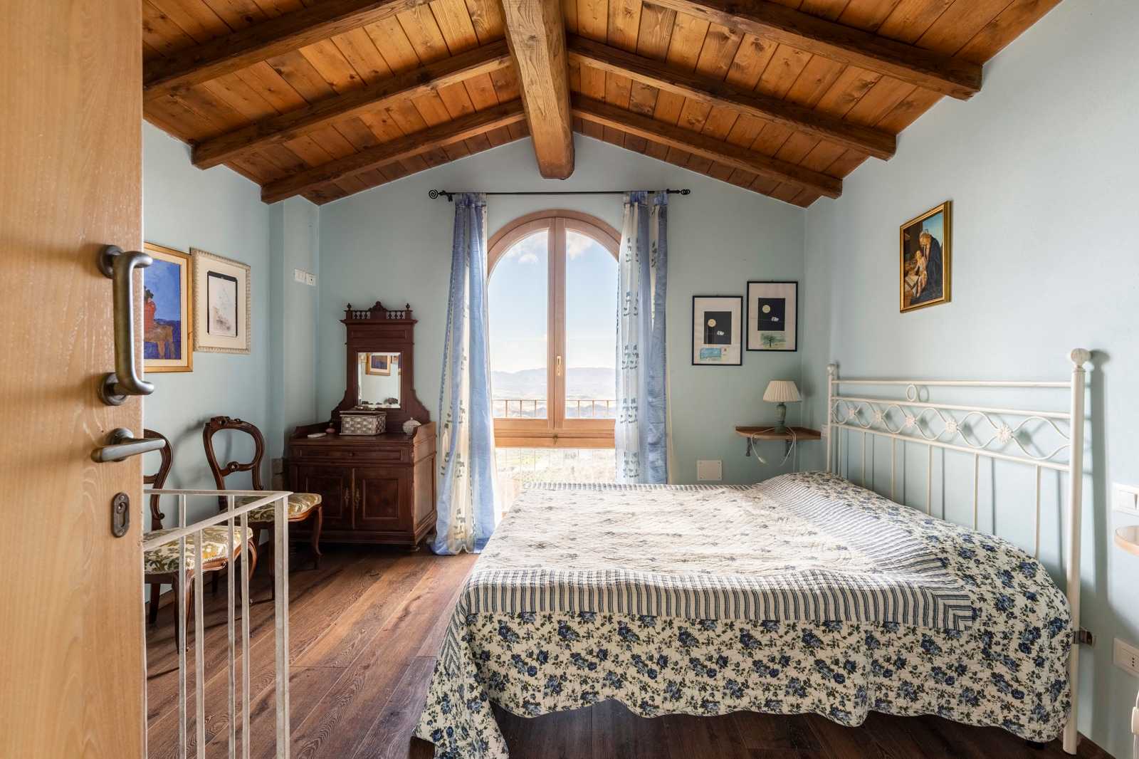 House in Loro Ciuffenna, Tuscany 11748793
