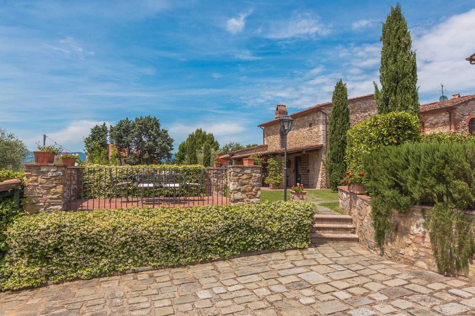 rumah dalam Monsummano Terme, Tuscany 11748848