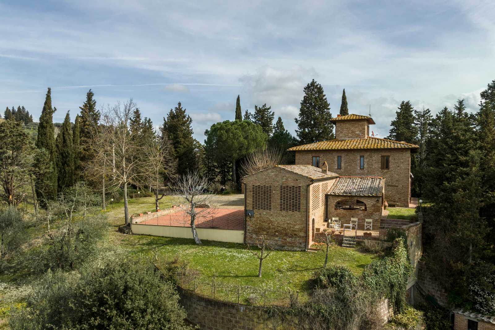 Rumah di Certaldo, Tuscany 11748912