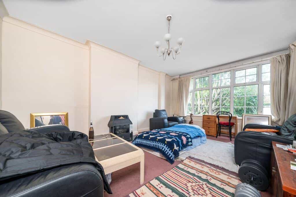 House in Elmers End, Bromley 11748991