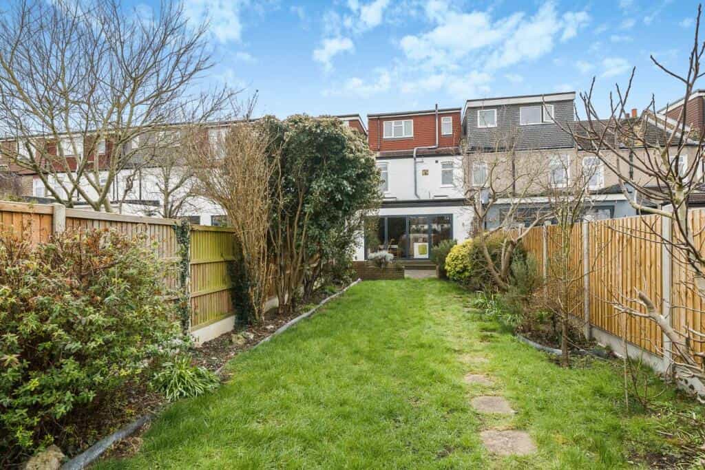 House in Elmers End, Bromley 11749181