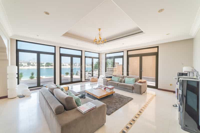 House in Dubai, Dubayy 11749419