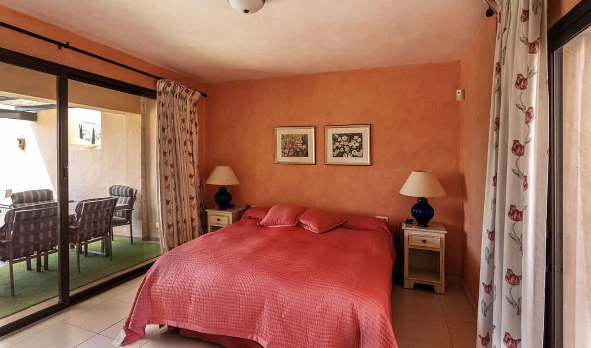 Condominium in Atalaya, Extremadura 11749887