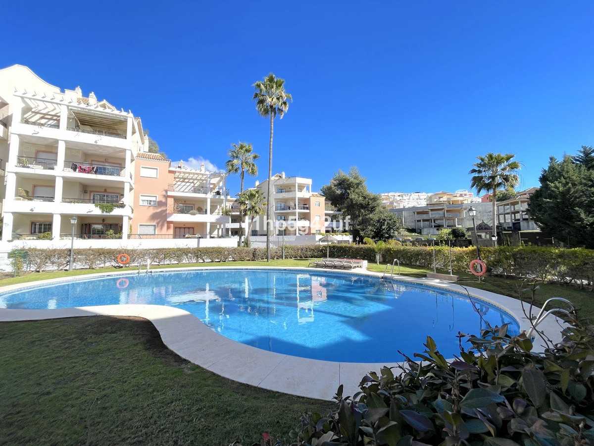 Condominium in Marbella, Andalusia 11750189