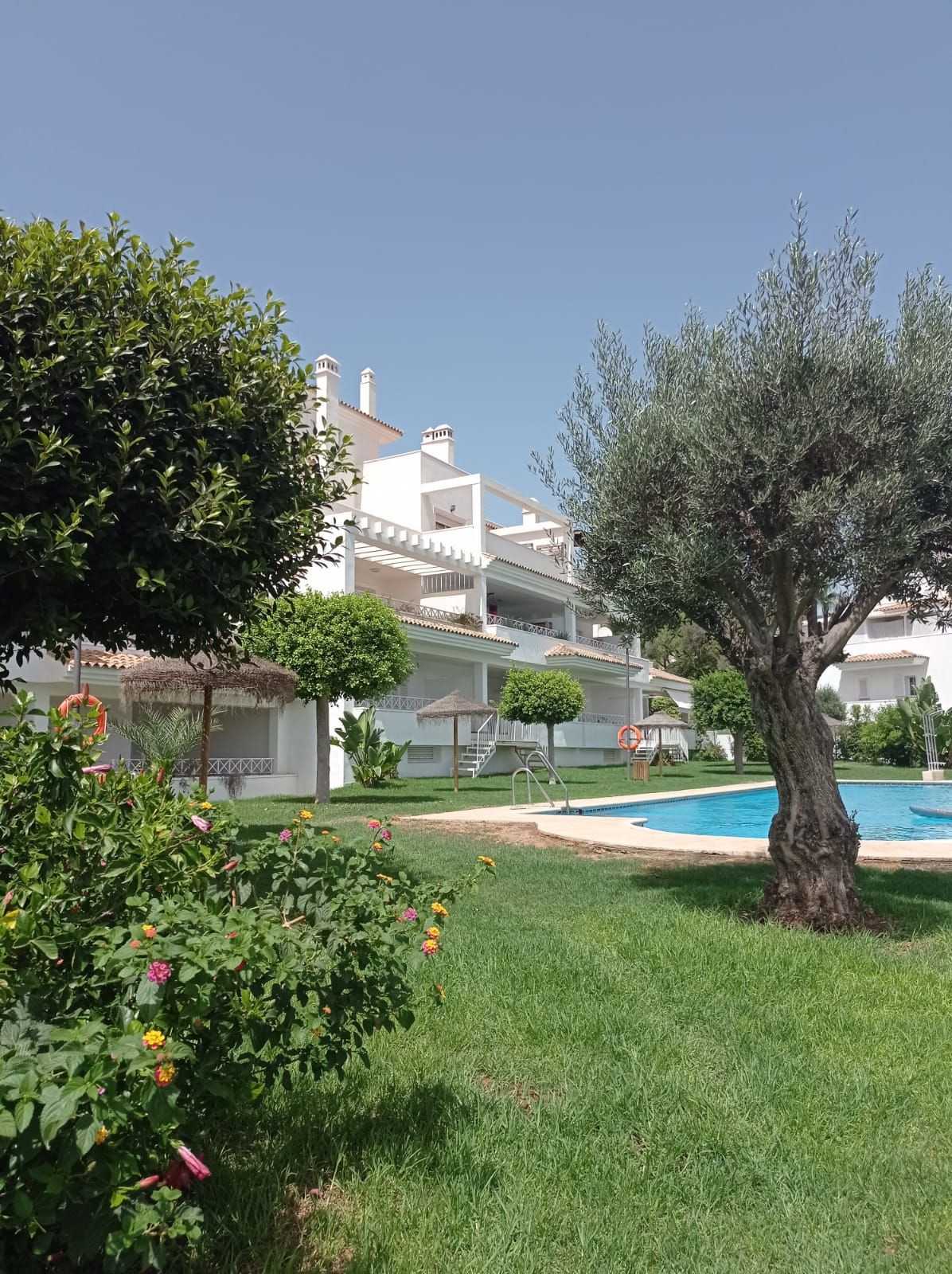 Condominium in Marbella, Andalusië 11750315