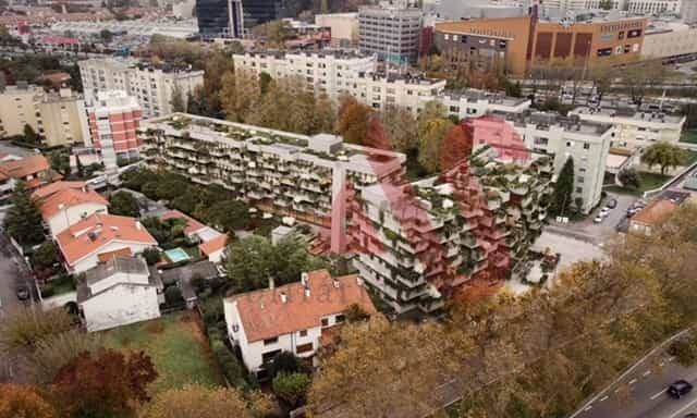 Condominium in Sardoal, Porto 11751542