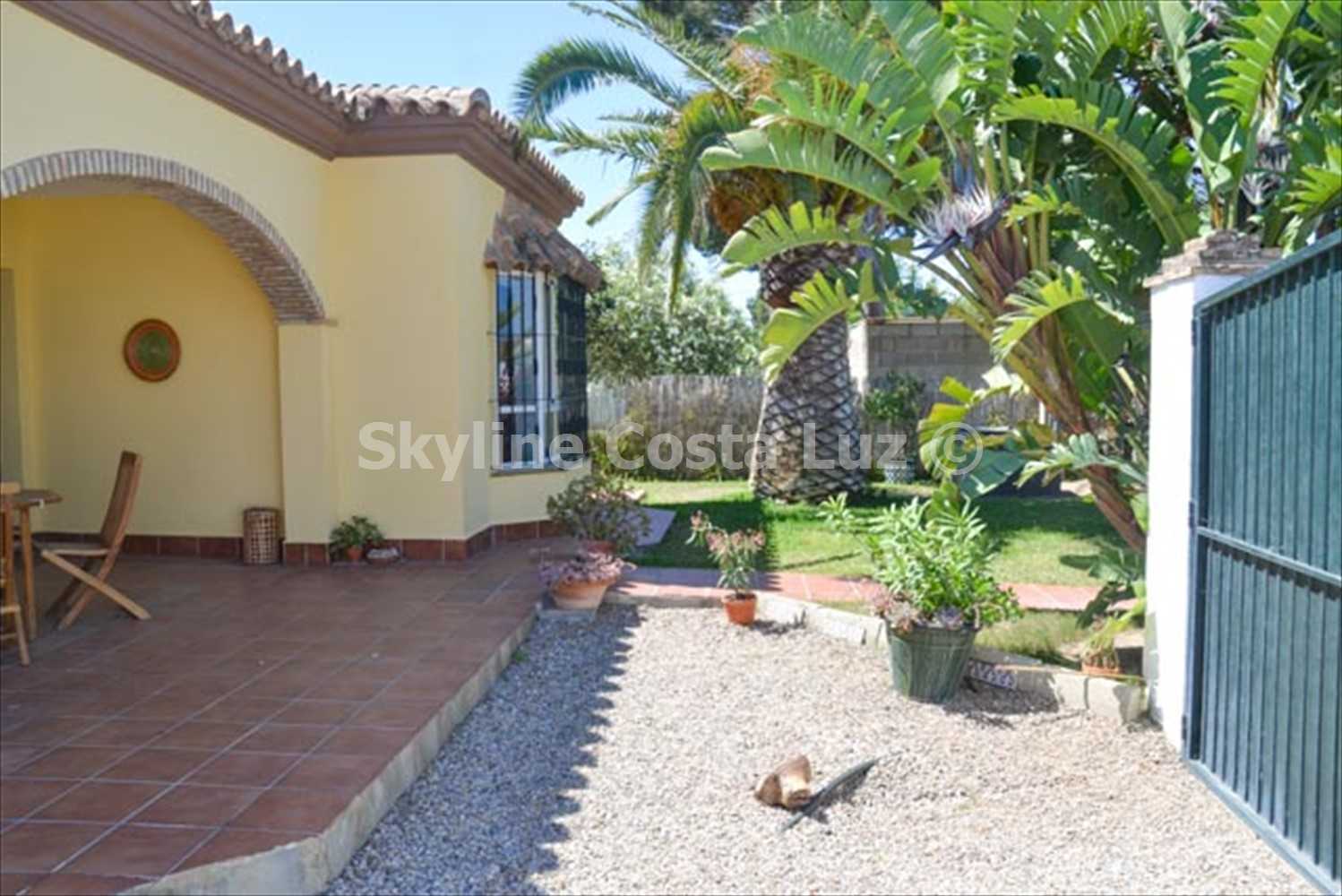 Huis in Chiclana de la Frontera, Andalucía 11751723