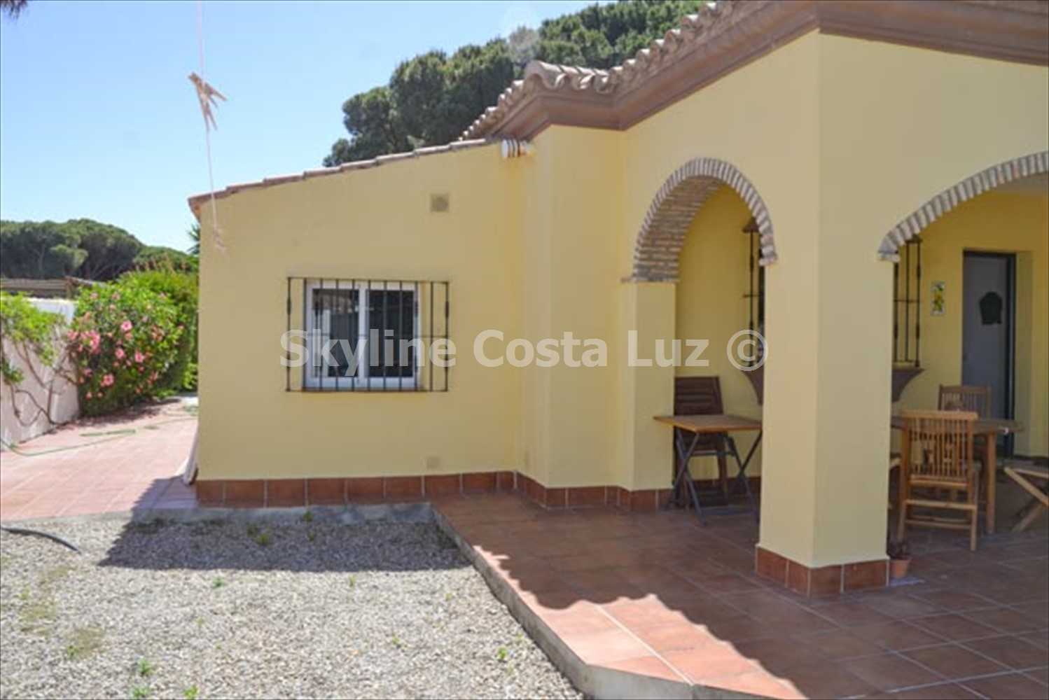 Talo sisään Chiclana de la Frontera, Andalusia 11751723