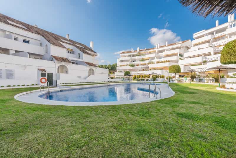 Eigentumswohnung im Marbella, Andalucía 11752440