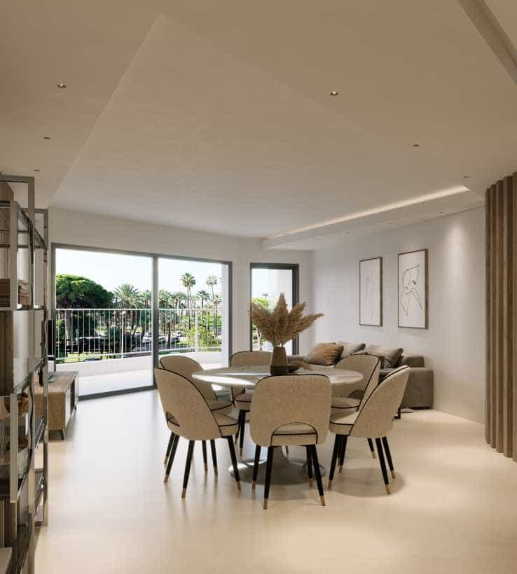Condominium in Cannes, Provence-Alpes-Cote d'Azur 11752589