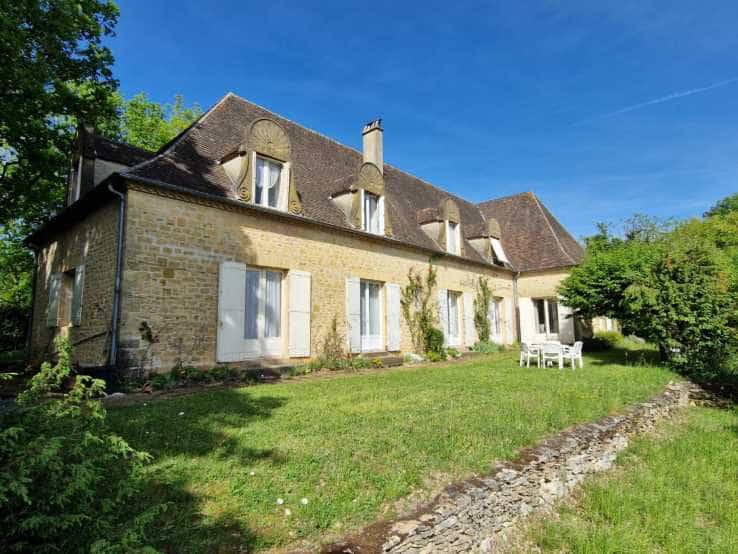 House in Le Bugue, Nouvelle-Aquitaine 11752921