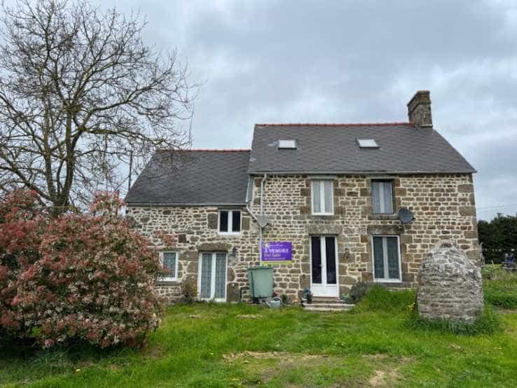 Haus im Saint-Fraimbault-sur-Pisse, Normandie 11753026