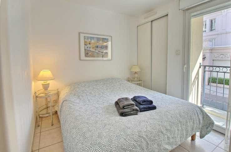 公寓 在 Cannes, Provence-Alpes-Côte d'Azur 11753272
